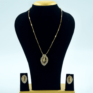 Elegant Gold-Plated Necklace and Earrings Set with Red Eyestone
